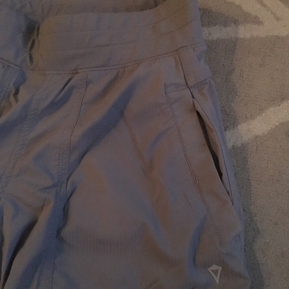 Ivivva Studio Pants